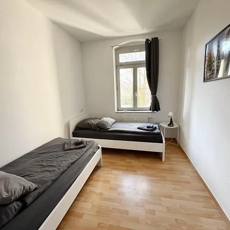 아파트 Fully Equipped With Balcony *