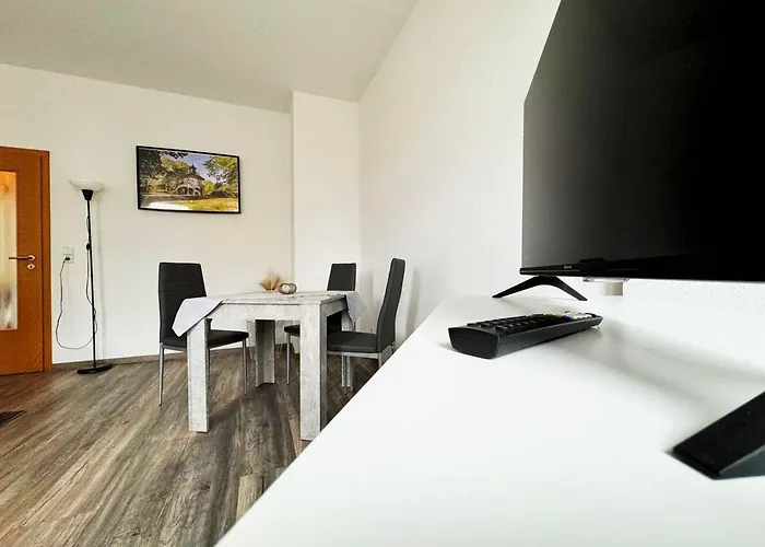 דירה Fully Equipped With Balcony *